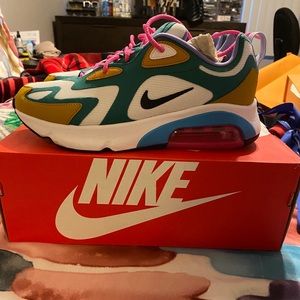 Air Max 200